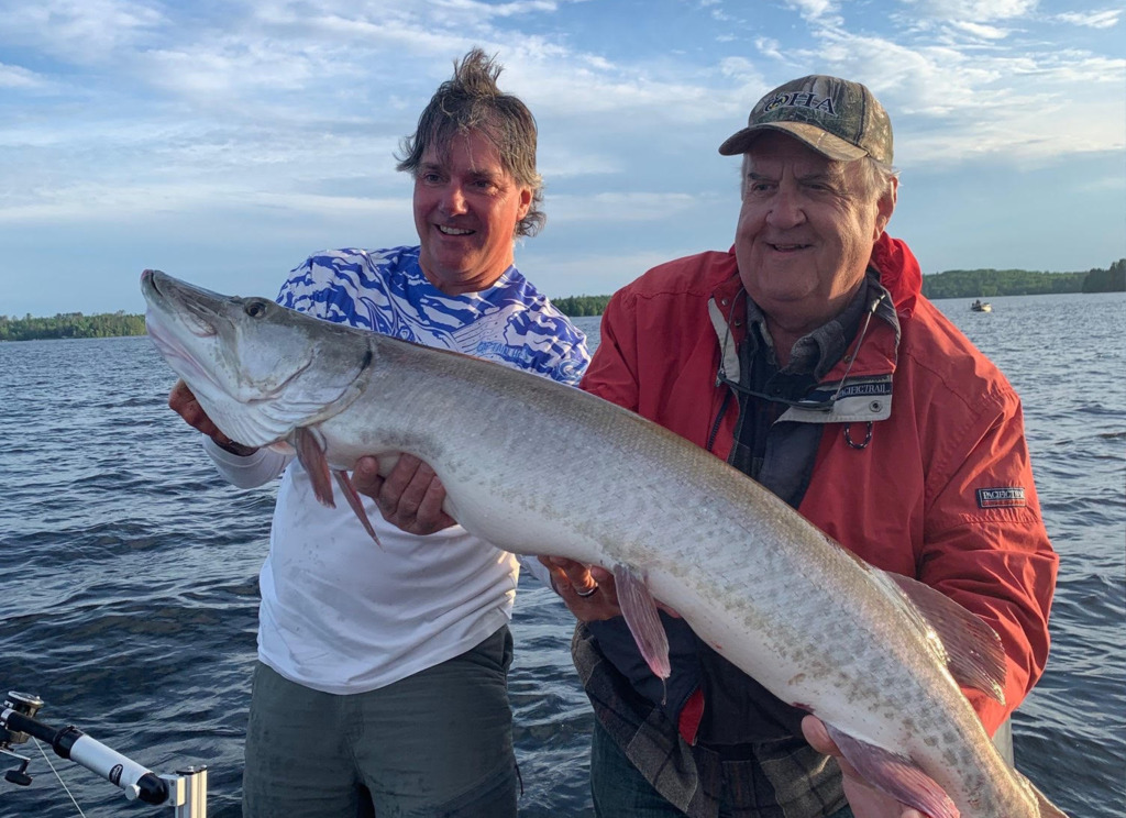 Muskie and Walleye Guided Trips - Northland Muskie Adventures